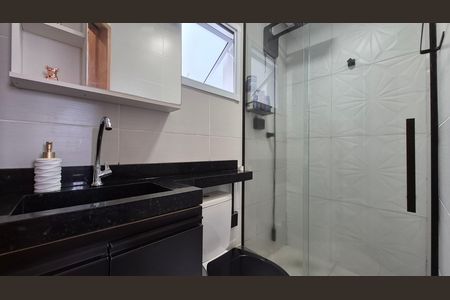 Apartamento à venda com 100m², 2 quartos e 2 vagasBanheiro 