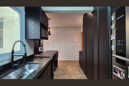 Apartamento à venda com 100m², 2 quartos e 2 vagasCozinha 