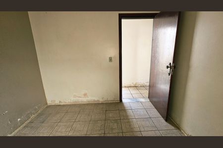 Casa para alugar com 100m², 4 quartos e 2 vagas