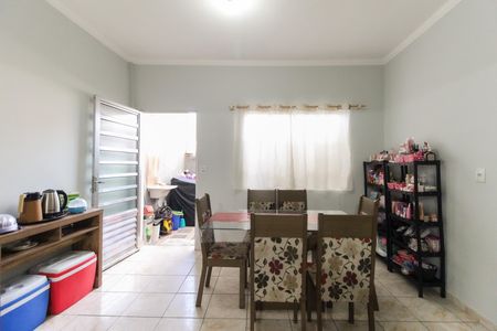 Casa para alugar com 120m², 2 quartos e 2 vagas Casa para alugar com 120m², 2 quartos e 2 vagasCozinha