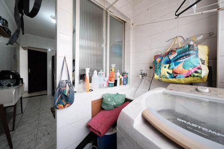 Apartamento para alugar com 62m², 2 quartos e 1 vagaCozinha e Área de Serviço