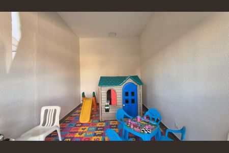 Apartamento para alugar com 74m², 3 quartos e 1 vaga