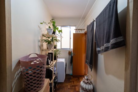 Apartamento à venda com 79m², 3 quartos e 1 vagaÁrea de Serviço