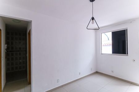 Sala de apartamento para alugar com 2 quartos, 55m² em Encantado, Rio de Janeiro