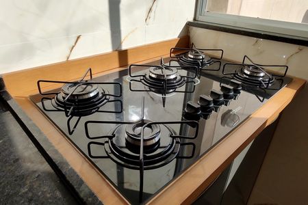 Casa de condomínio para alugar com 65m², 2 quartos e 1 vaga Casa de condomínio para alugar com 65m², 2 quartos e 1 vagaCozinha - Armários