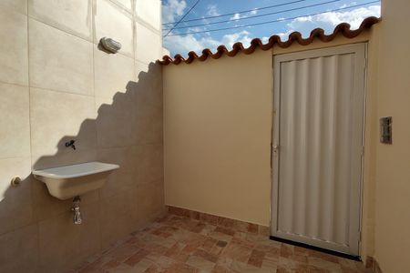 Casa de condomínio para alugar com 65m², 2 quartos e 1 vaga Casa de condomínio para alugar com 65m², 2 quartos e 1 vagaÁrea de Serviço