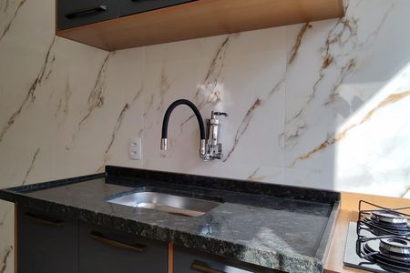 Casa de condomínio para alugar com 65m², 2 quartos e 1 vaga Casa de condomínio para alugar com 65m², 2 quartos e 1 vagaCozinha - Armários