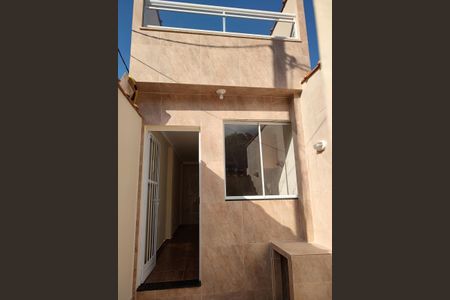 Casa de condomínio para alugar com 65m², 2 quartos e 1 vagaFachada 