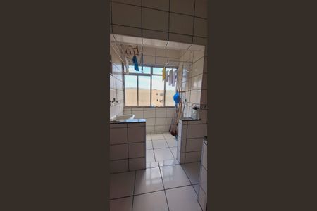 Cozinha de apartamento para alugar com 2 quartos, 55m² em Pilares, Rio de Janeiro