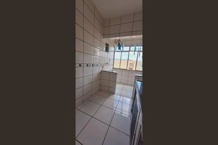 Cozinha de apartamento para alugar com 2 quartos, 55m² em Pilares, Rio de Janeiro