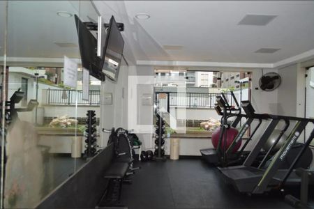 Apartamento à venda com 128m², 3 quartos e 2 vagas Apartamento à venda com 128m², 3 quartos e 2 vagasAcademia