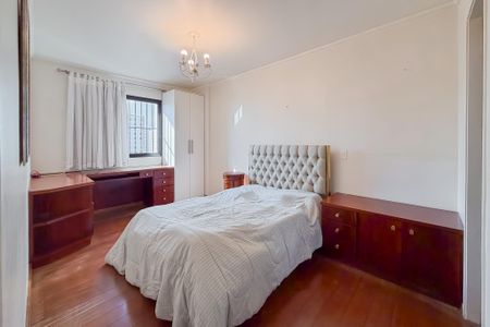 Apartamento à venda com 128m², 3 quartos e 2 vagas Apartamento à venda com 128m², 3 quartos e 2 vagasSuíte