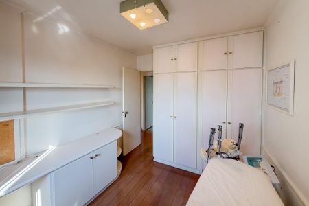 Apartamento à venda com 128m², 3 quartos e 2 vagas Apartamento à venda com 128m², 3 quartos e 2 vagasQuarto 1