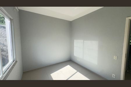 Casa de condomínio para alugar com 70m², 2 quartos e 2 vagasQuarto