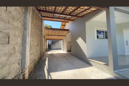Casa de condomínio para alugar com 70m², 2 quartos e 2 vagasFachada