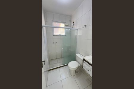 Casa de condomínio para alugar com 70m², 2 quartos e 2 vagasBanheiro