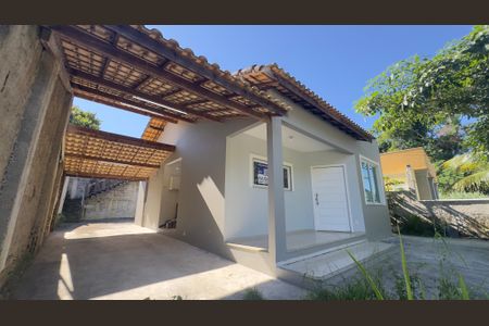 Casa de condomínio para alugar com 70m², 2 quartos e 2 vagasFachada