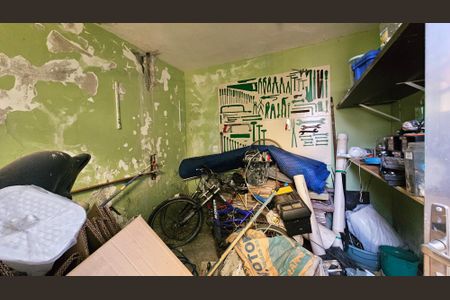 Casa à venda com 238m², 4 quartos e 4 vagas