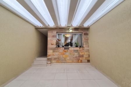 Casa à venda com 124m², 2 quartos e 2 vagasGaragem