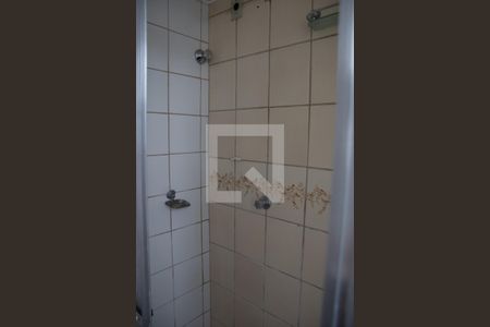 Apartamento para alugar com 250m², 4 quartos e 2 vagas Apartamento para alugar com 250m², 4 quartos e 2 vagasBanheiro 01