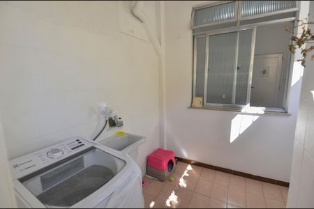 Apartamento à venda com 70m², 1 quarto e sem vagaÁrea de Serviço