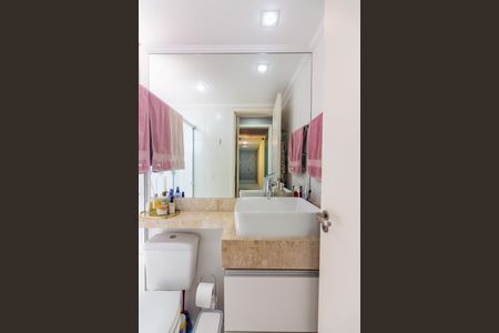 Apartamento à venda com 51m², 2 quartos e 1 vagaBanheiro 2