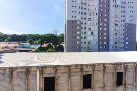 Vista  de apartamento à venda com 2 quartos, 51m² em Quitaúna, Osasco