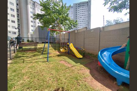 Apartamento para alugar com 40m², 2 quartos e sem vaga Apartamento para alugar com 40m², 2 quartos e sem vagaÁrea comum - Playground