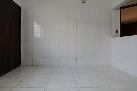 Casa para alugar com 110m², 3 quartos e 2 vagas Casa para alugar com 110m², 3 quartos e 2 vagasCozinha