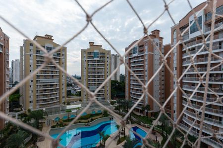 Apartamento para alugar com 165m², 4 quartos e 3 vagas Apartamento para alugar com 165m², 4 quartos e 3 vagasVista