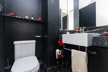 Apartamento para alugar com 165m², 4 quartos e 3 vagas Apartamento para alugar com 165m², 4 quartos e 3 vagasLavabo