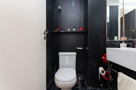 Apartamento para alugar com 165m², 4 quartos e 3 vagas Apartamento para alugar com 165m², 4 quartos e 3 vagasLavabo