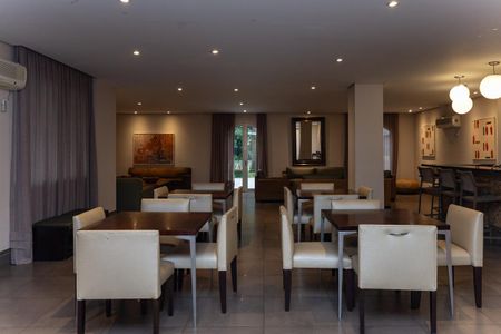 Apartamento para alugar com 165m², 4 quartos e 3 vagas Apartamento para alugar com 165m², 4 quartos e 3 vagasÁrea comum