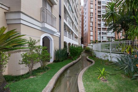 Apartamento para alugar com 165m², 4 quartos e 3 vagas Apartamento para alugar com 165m², 4 quartos e 3 vagasÁrea comum