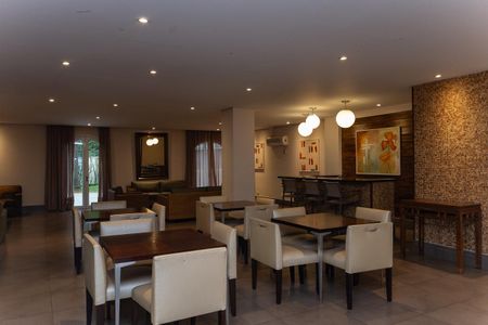 Apartamento para alugar com 165m², 4 quartos e 3 vagas Apartamento para alugar com 165m², 4 quartos e 3 vagasÁrea comum