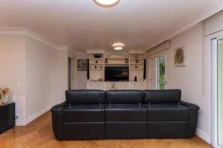 Apartamento para alugar com 165m², 4 quartos e 3 vagas Apartamento para alugar com 165m², 4 quartos e 3 vagasSala