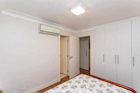 Apartamento para alugar com 165m², 4 quartos e 3 vagas Apartamento para alugar com 165m², 4 quartos e 3 vagasQuarto 1 Suíte