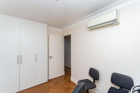 Apartamento para alugar com 165m², 4 quartos e 3 vagas Apartamento para alugar com 165m², 4 quartos e 3 vagasQuarto 2 Suíte