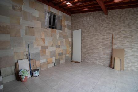 Casa para alugar com 160m², 2 quartos e 2 vagasGARAGEM