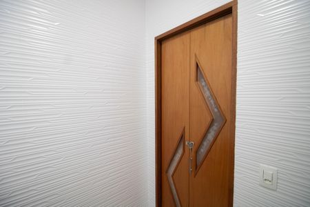 Casa para alugar com 160m², 2 quartos e 2 vagasBANHEIRO