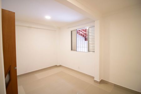 Casa para alugar com 160m², 2 quartos e 2 vagasQUARTO 2