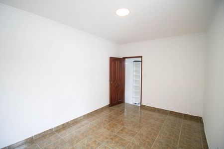 Casa para alugar com 160m², 2 quartos e 2 vagasSUÍTE