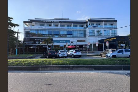 Apartamento à venda com 32m², 1 quarto e 1 vaga Apartamento à venda com 32m², 1 quarto e 1 vagaFachada