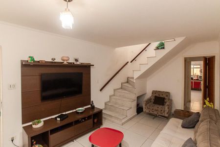 Sala de casa à venda com 3 quartos, 250m² em Vila Paiva, São Paulo