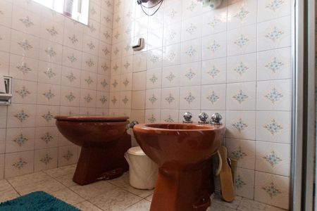 Casa à venda com 250m², 3 quartos e 3 vagas Casa à venda com 250m², 3 quartos e 3 vagasBanheiro da Suíte