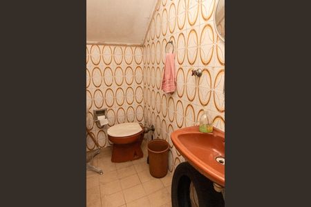 Casa à venda com 250m², 3 quartos e 3 vagas Casa à venda com 250m², 3 quartos e 3 vagasGaragem