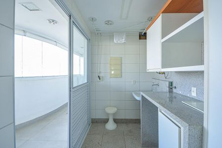 Apartamento para alugar com 190m², 3 quartos e 3 vagas
