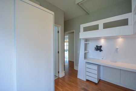 Apartamento para alugar com 190m², 3 quartos e 3 vagas