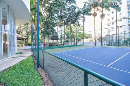 Apartamento para alugar com 190m², 3 quartos e 3 vagas