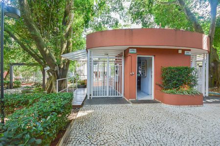 Apartamento para alugar com 190m², 3 quartos e 3 vagas